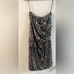 Alice + Olivia sequin party mini dress size 0 / silver and black